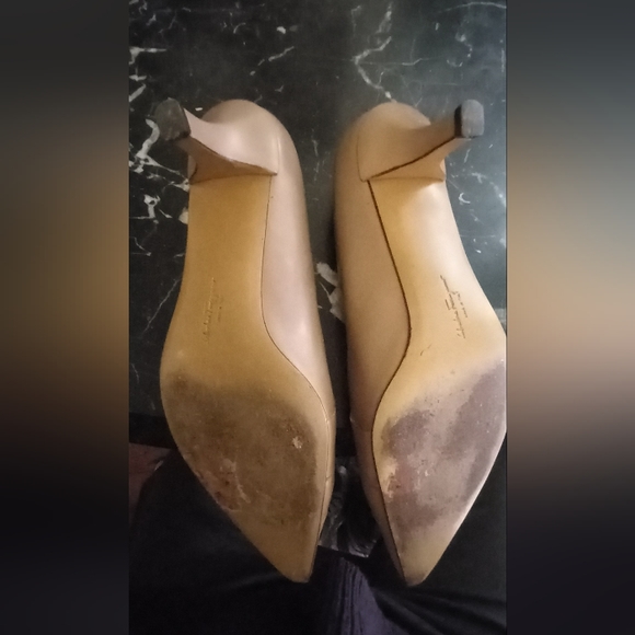 FERRAGAMO 8.5 B Width - Picture 7 of 9